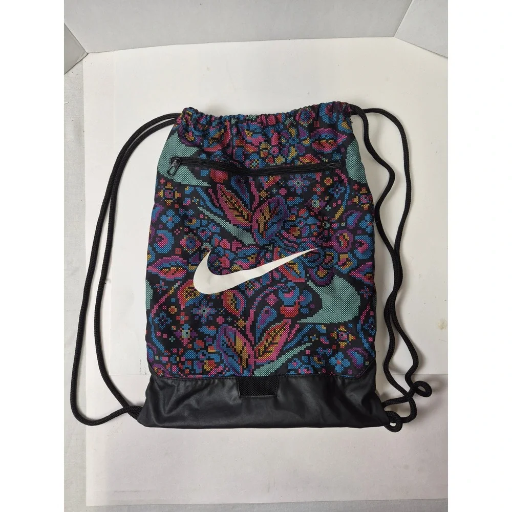 Nike Drawstring Cinch Bag Multi-Color Paisley Floral Print Gym Sackpack Black